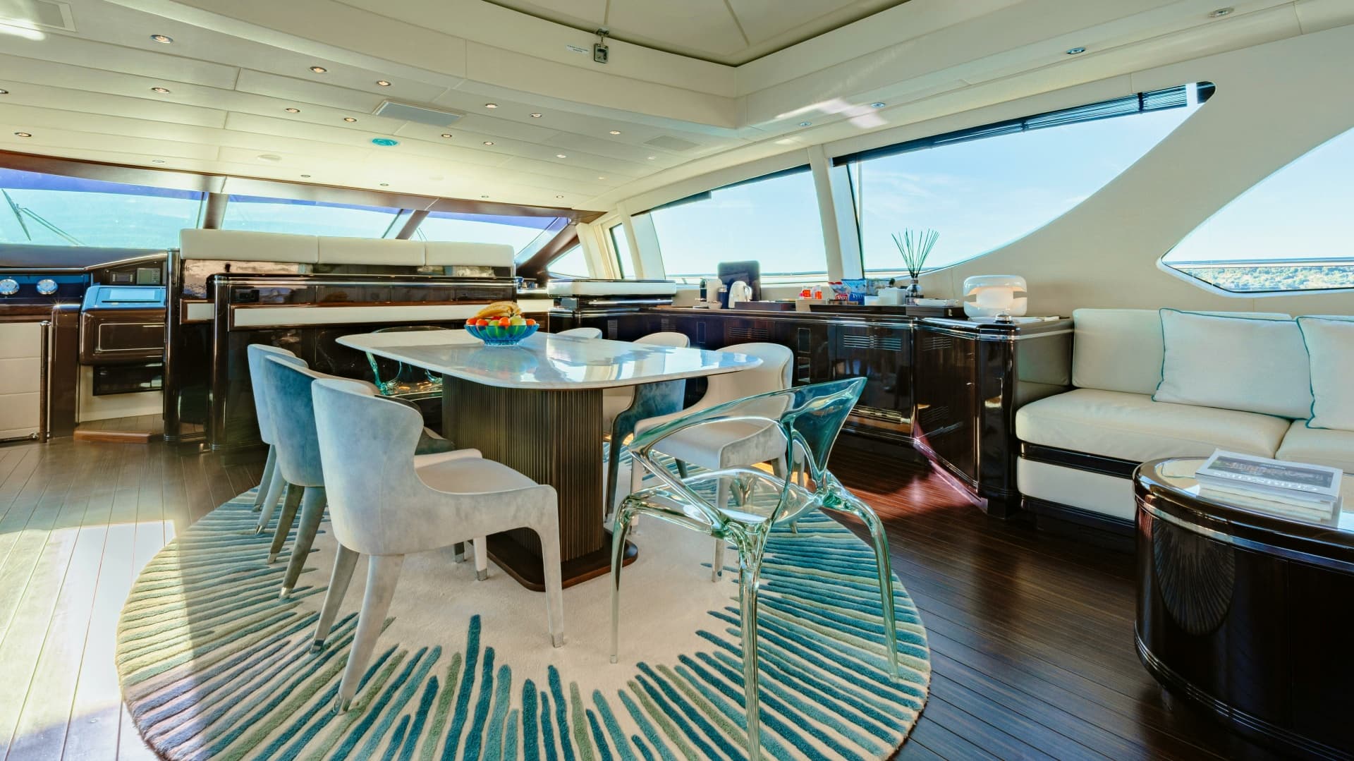 2007 Overmarine Mangusta 130