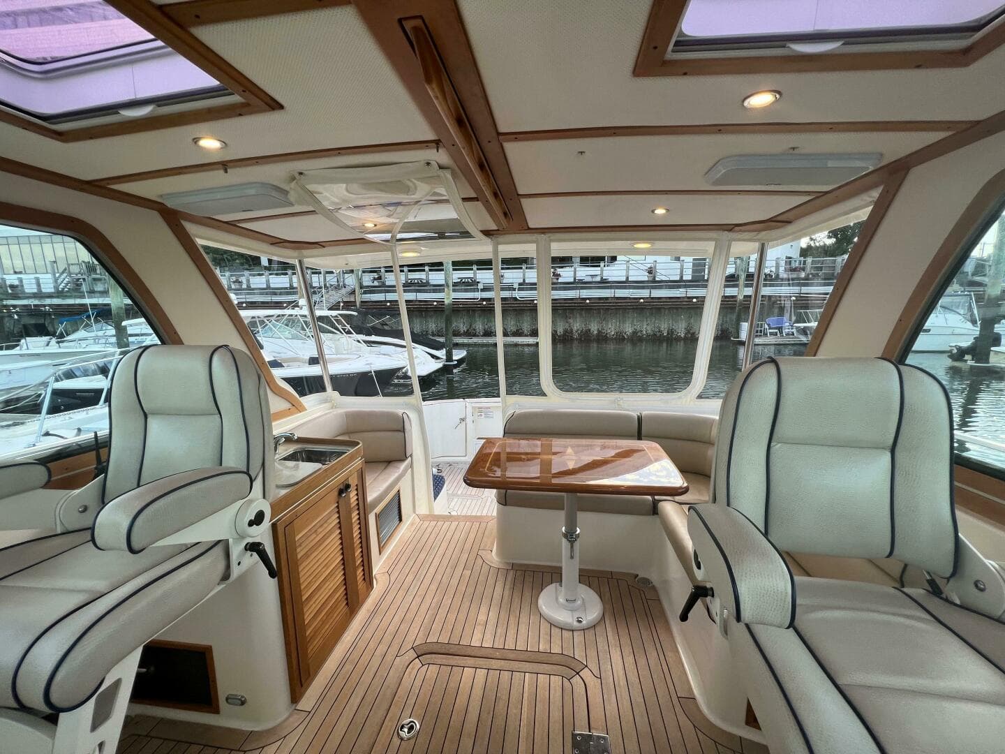 2008 Sabre 42 Hardtop Express