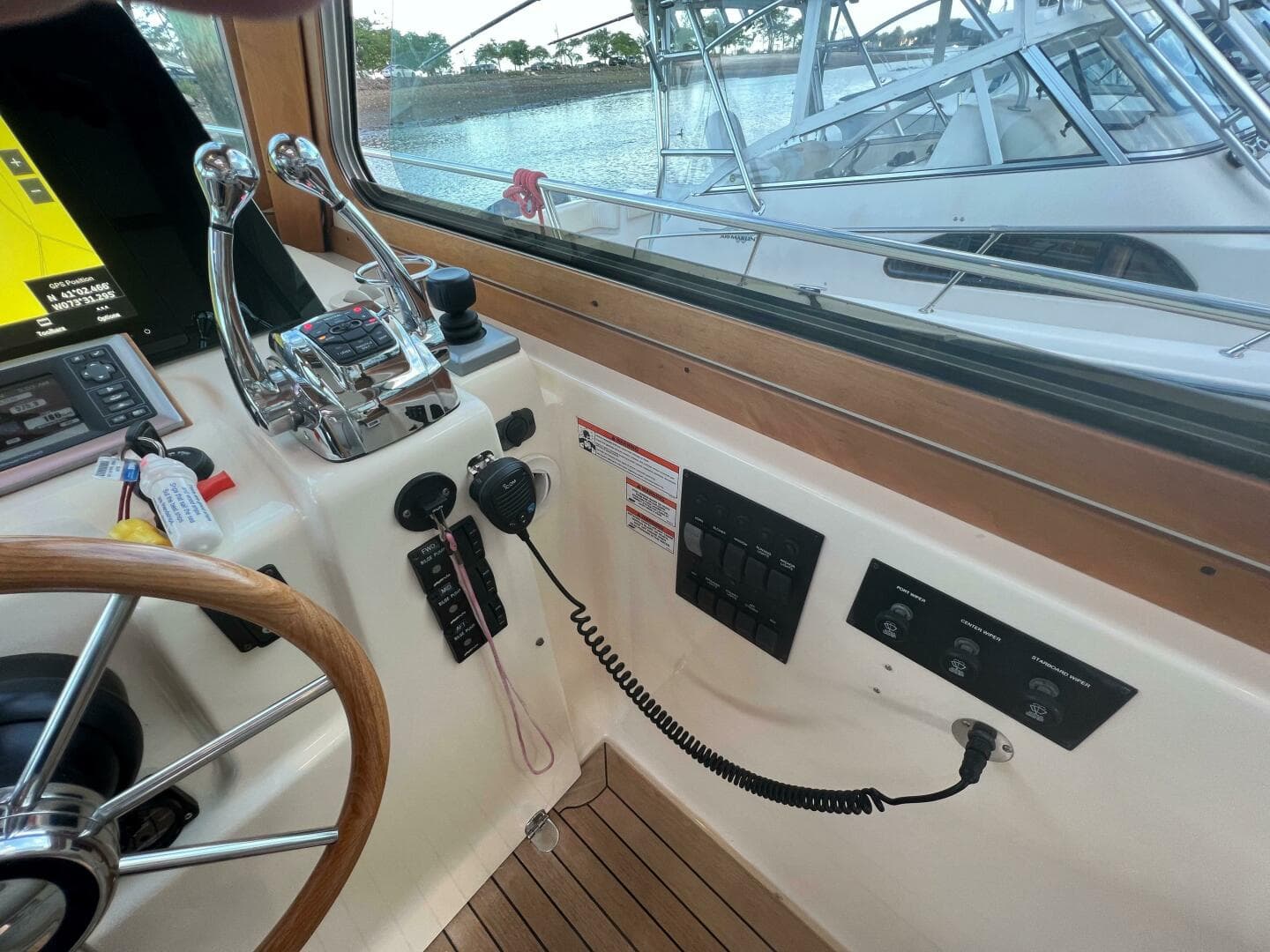 2008 Sabre 42 Hardtop Express