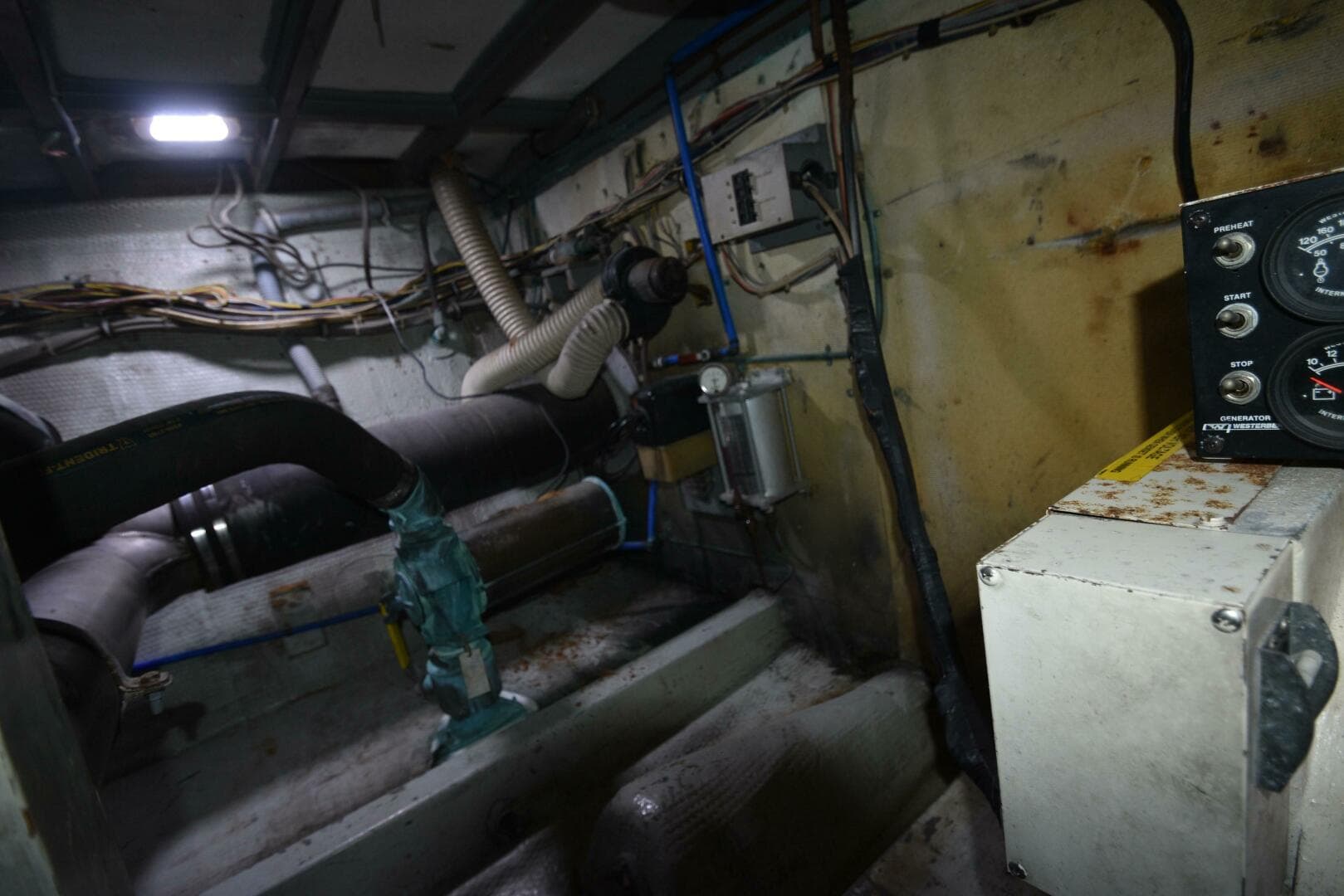 1978 Hatteras 46 Convertible