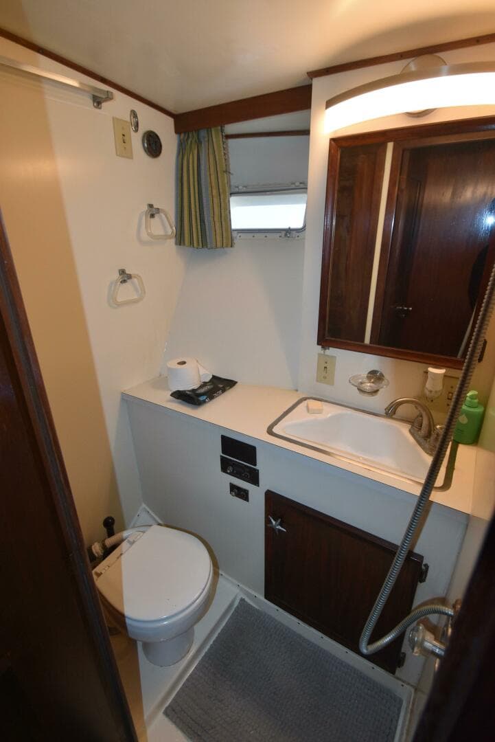 1978 Hatteras 46 Convertible