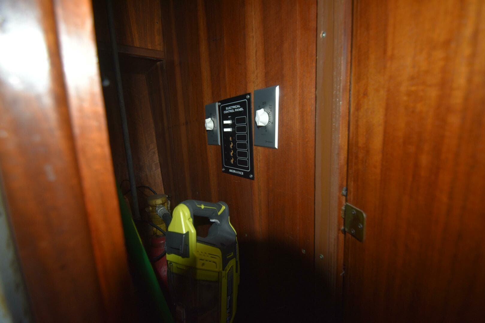 1978 Hatteras 46 Convertible