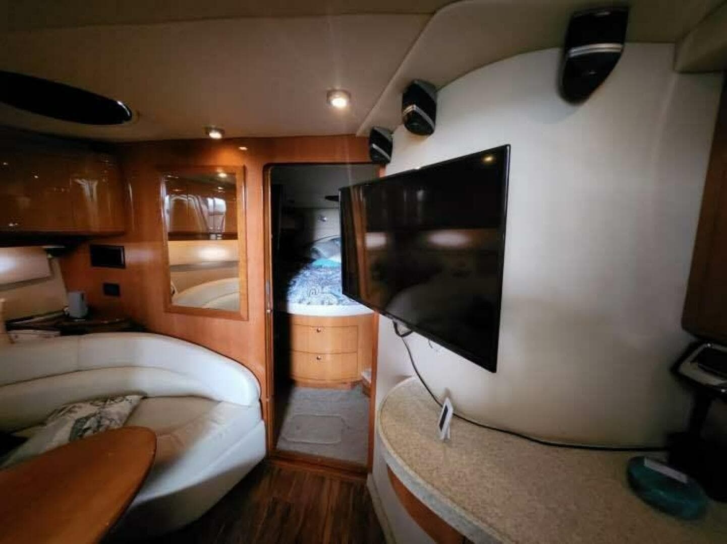 2007 Regal 4460 Commodore