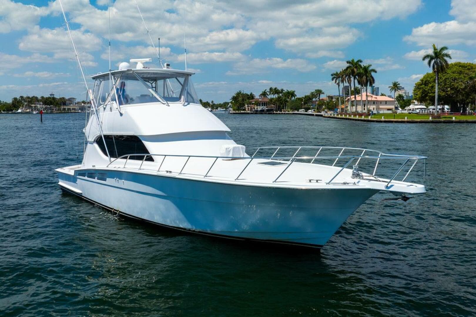 2005 Hatteras 50 Convertible