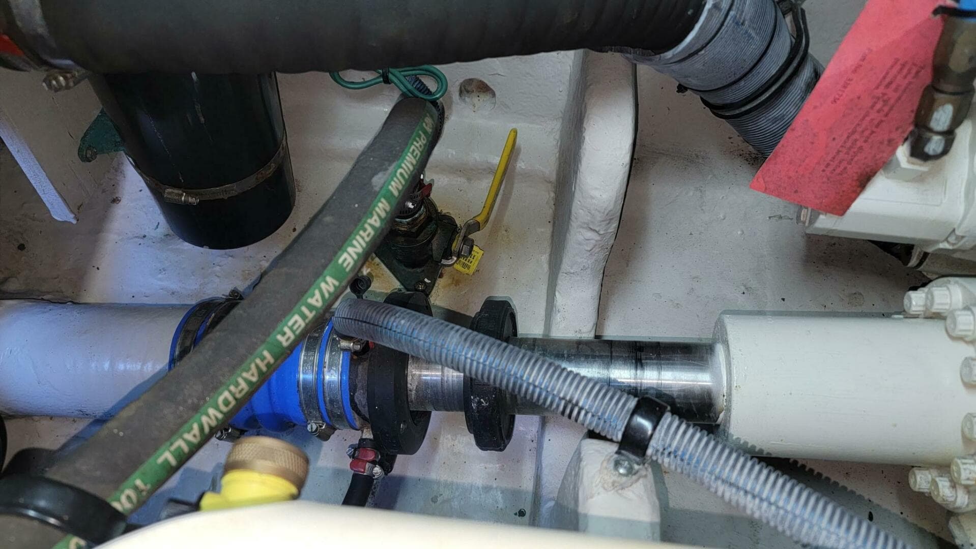 2004 Sea Ray 480 Sedan Bridge