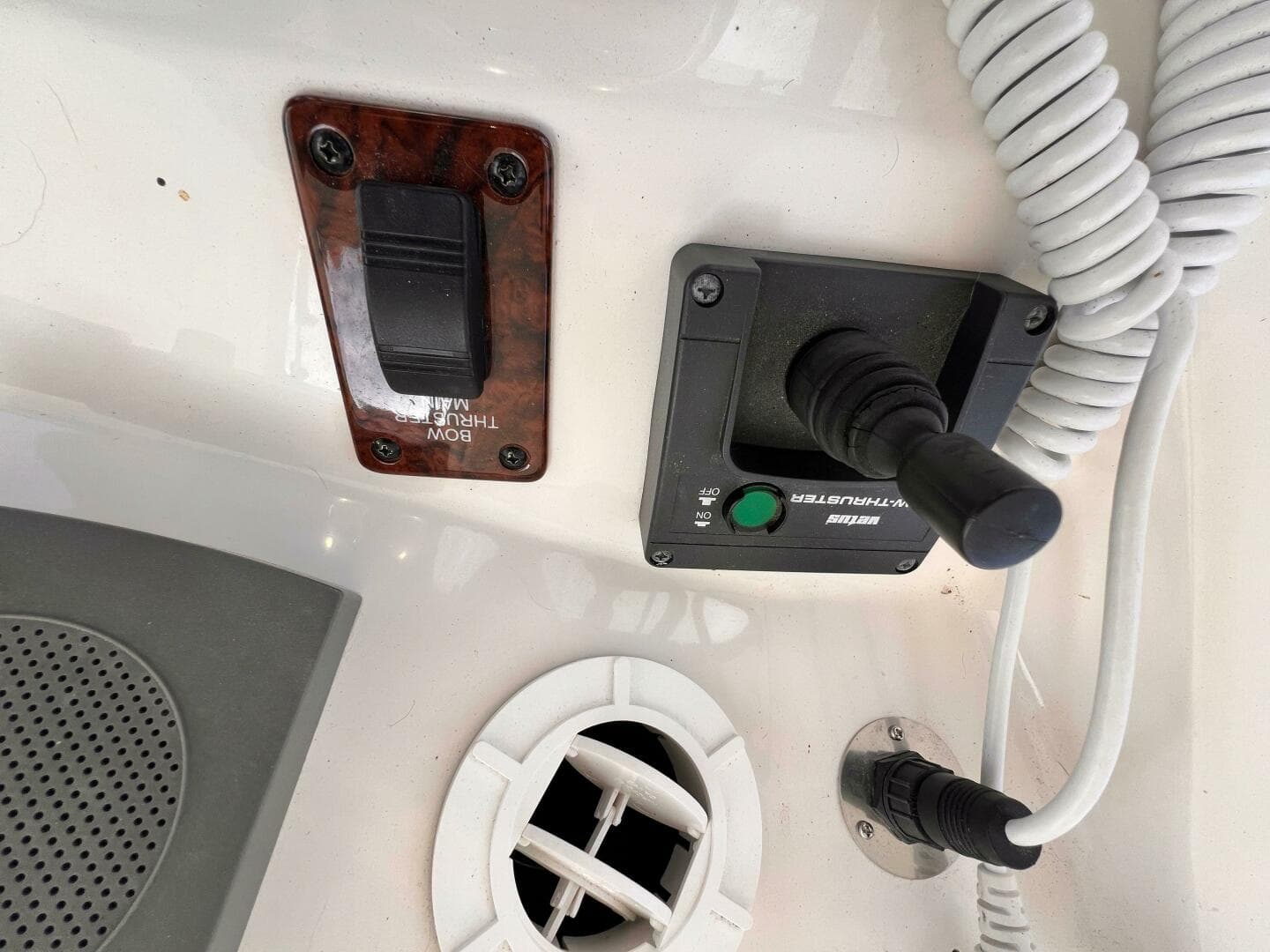 2004 Sea Ray 480 Sedan Bridge