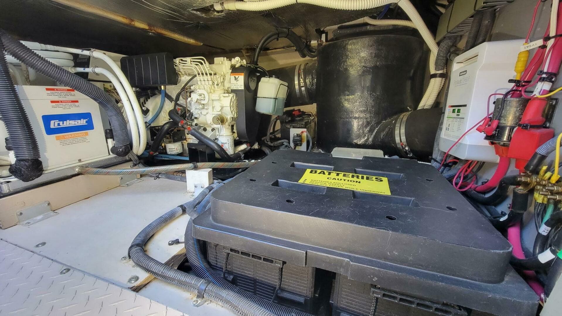 2004 Sea Ray 480 Sedan Bridge