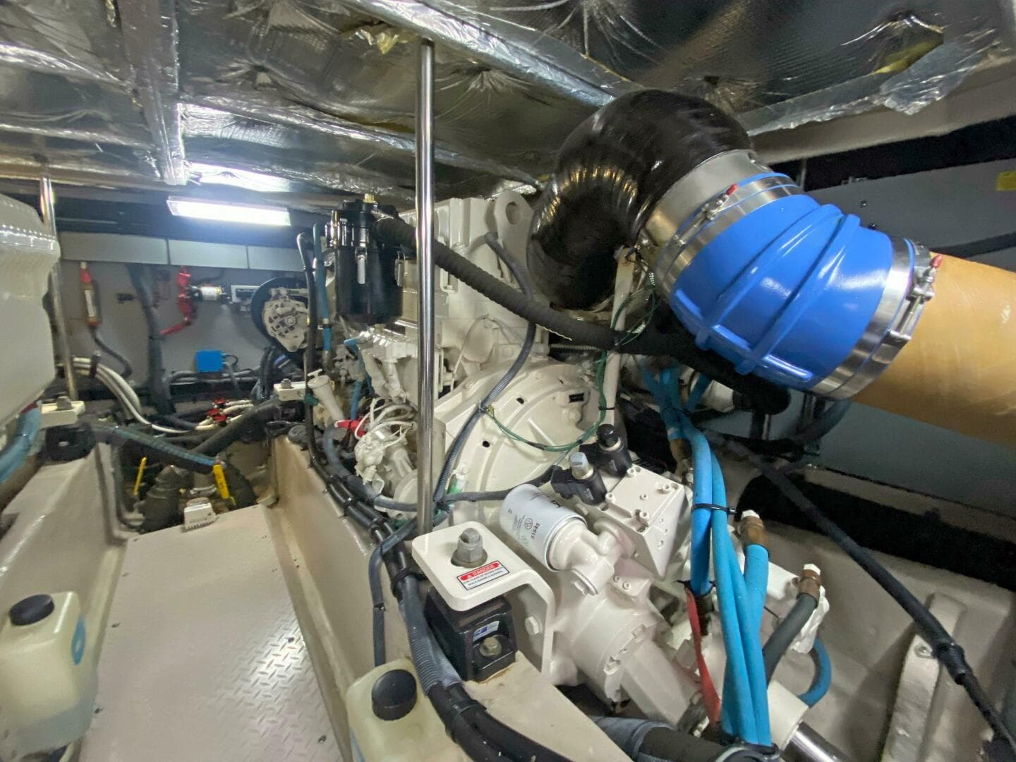 2004 Sea Ray 480 Sedan Bridge