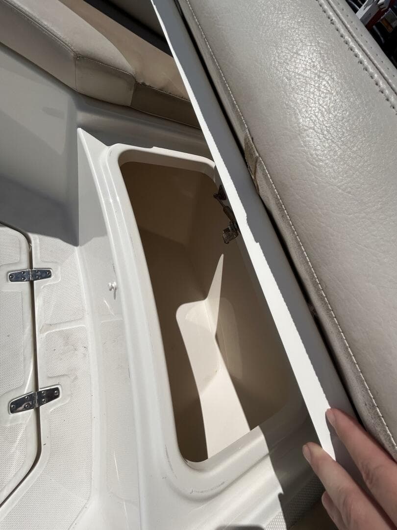 2017 33 Boston Whaler 330 Outrage Bow Storage (2)