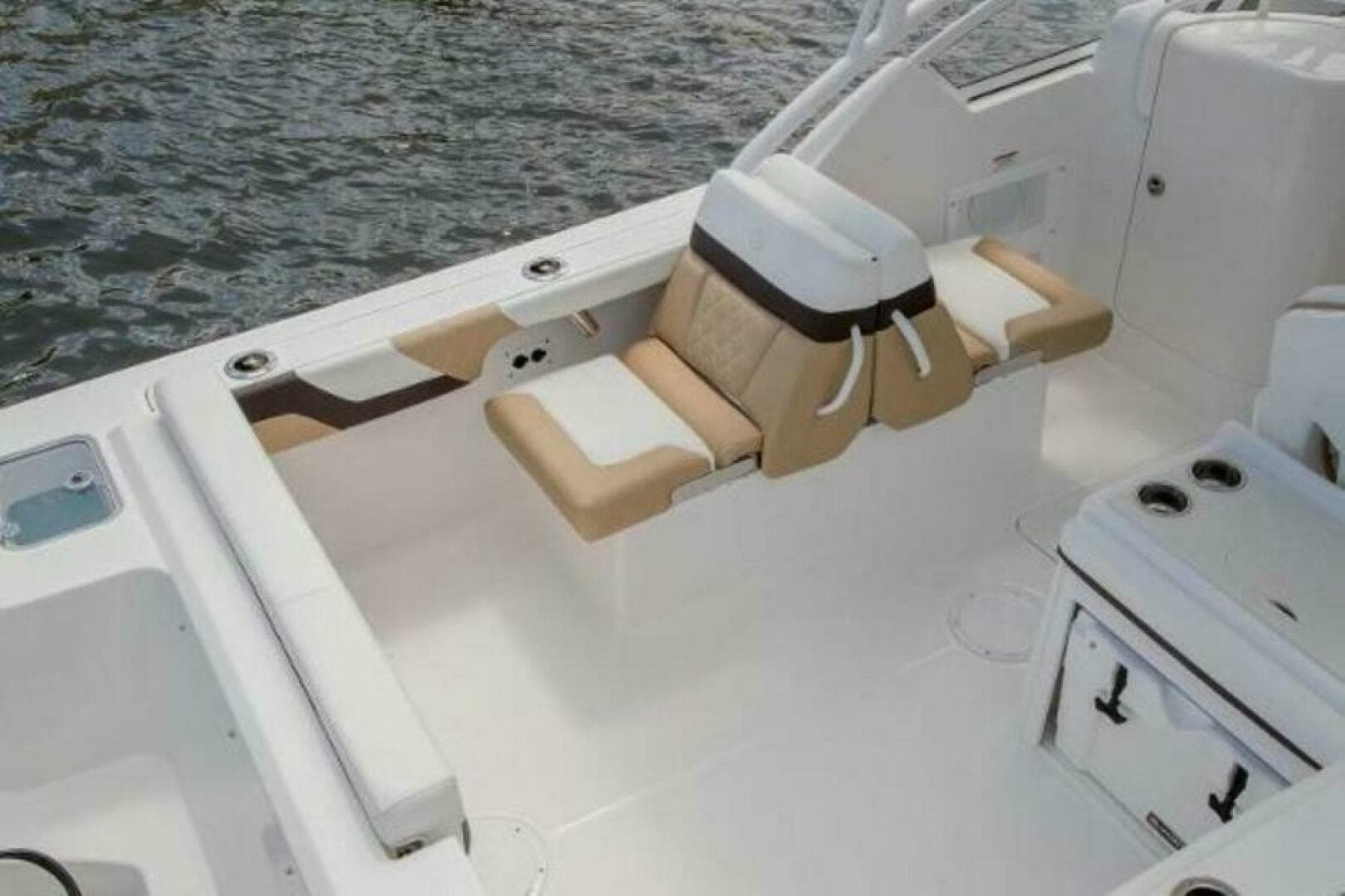 2025 Edgewater 248CX