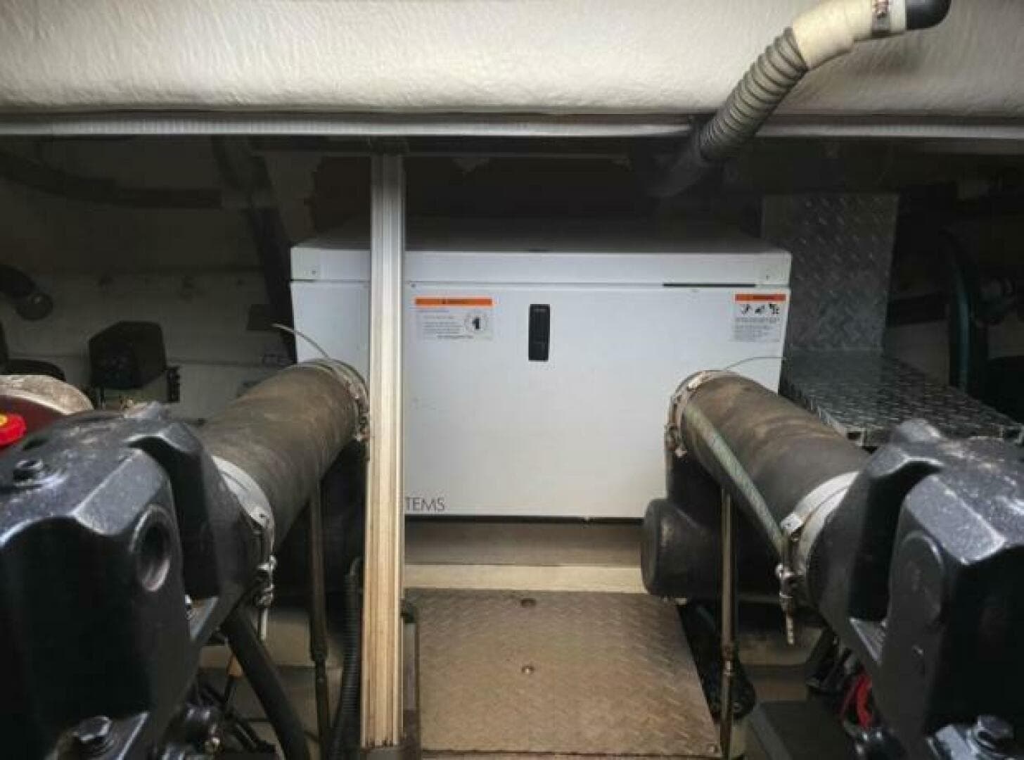 2008 Regal 4060 COMMODORE