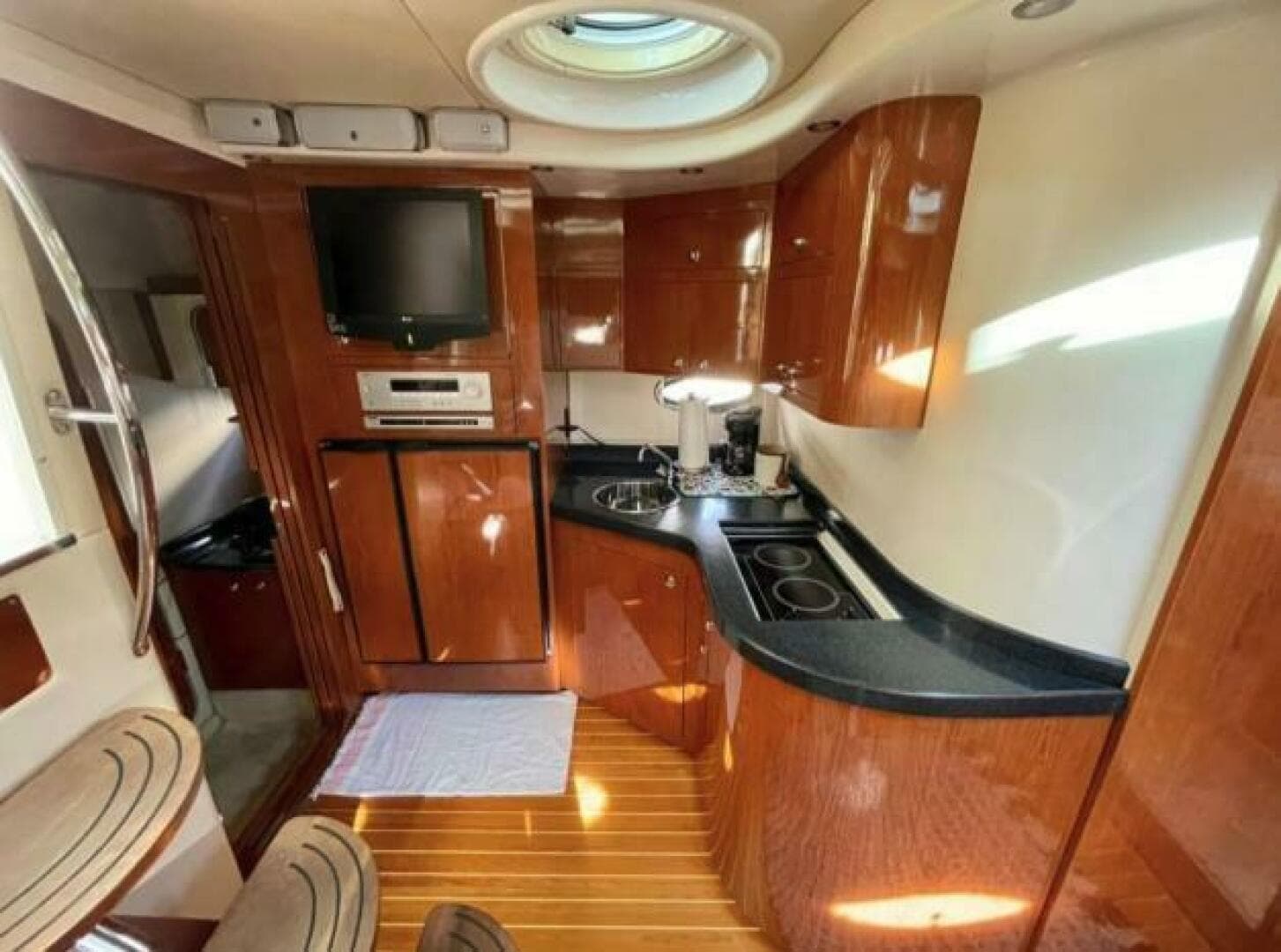 2008 Regal 4060 COMMODORE