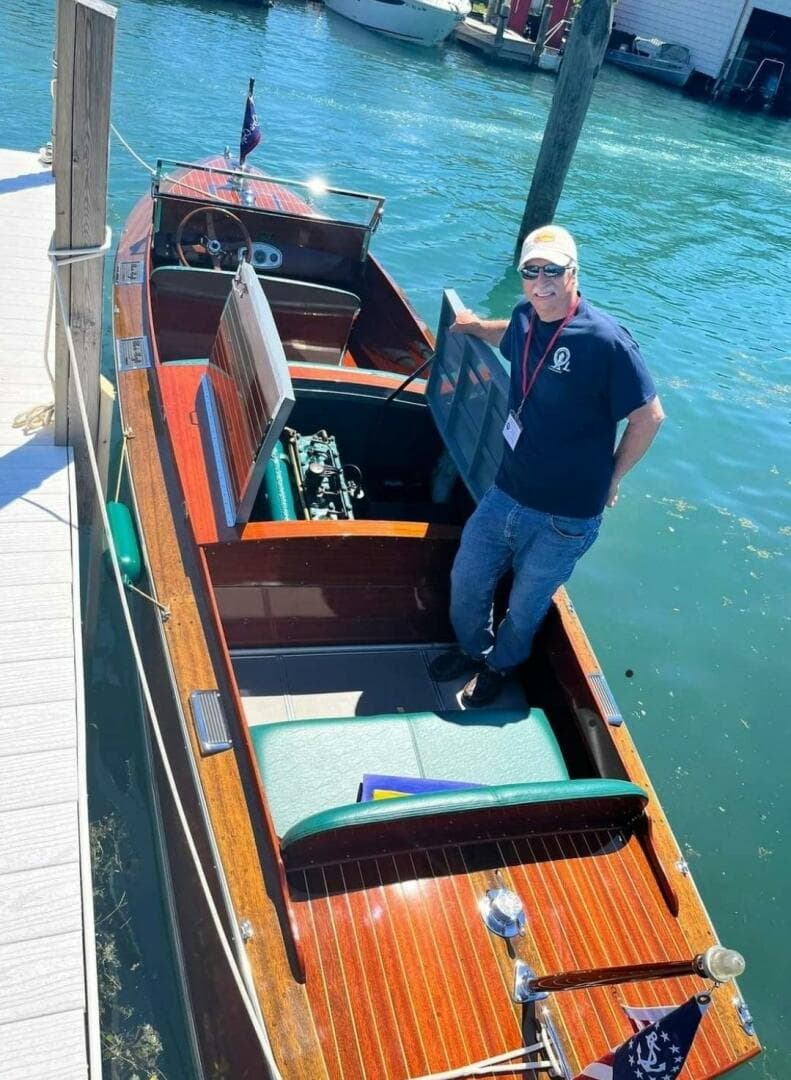 1929 Chris-Craft Triple Cockpit Runabout