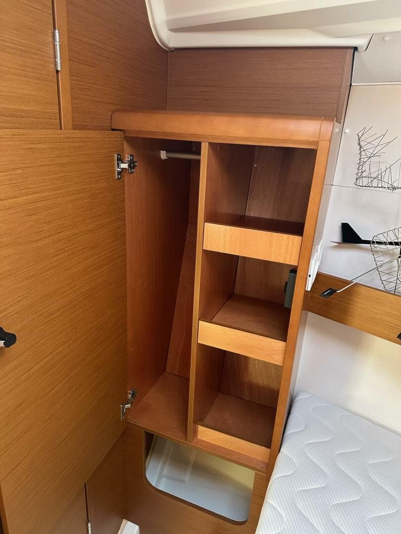 2020 Jeanneau Sun Odyssey 349