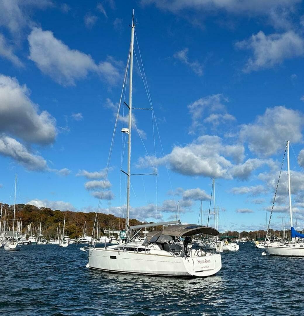 2019 Jeanneau Sun Odyssey 349