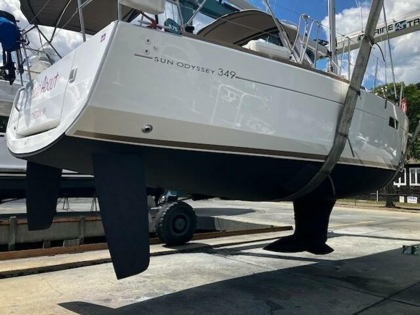 2019 Jeanneau Sun Odyssey 349