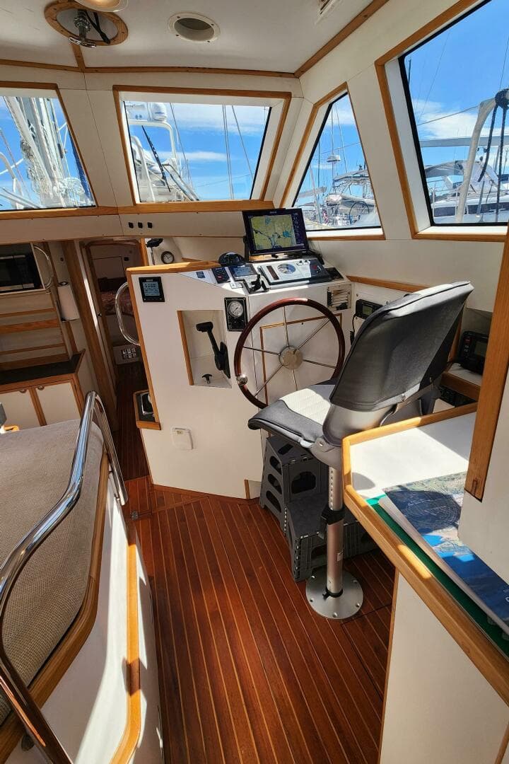 2004 Dudley Dix Jacobs Bros 43 Pilot