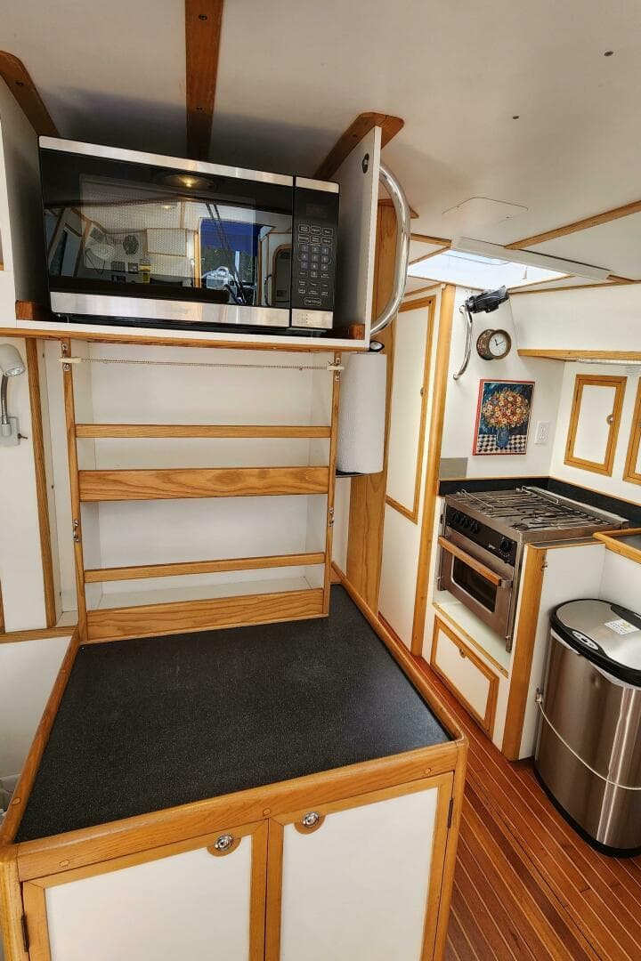 2004 Dudley Dix Jacobs Bros 43 Pilot