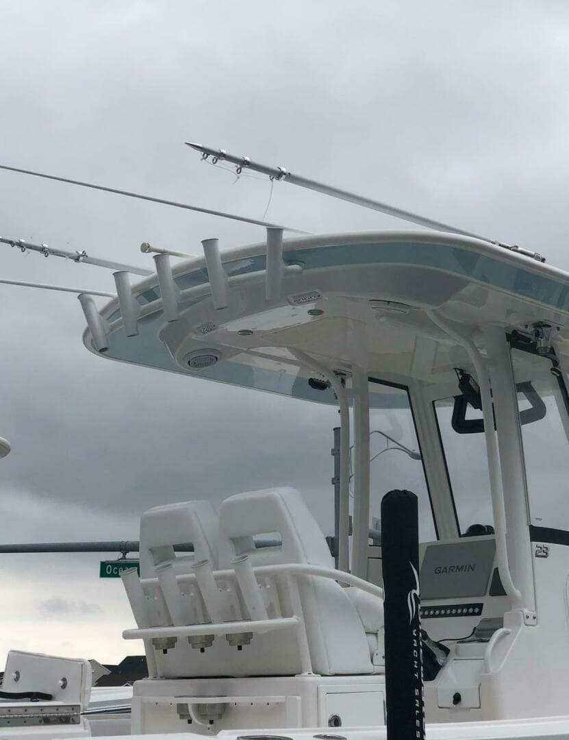 2020 Regulator 23'CC