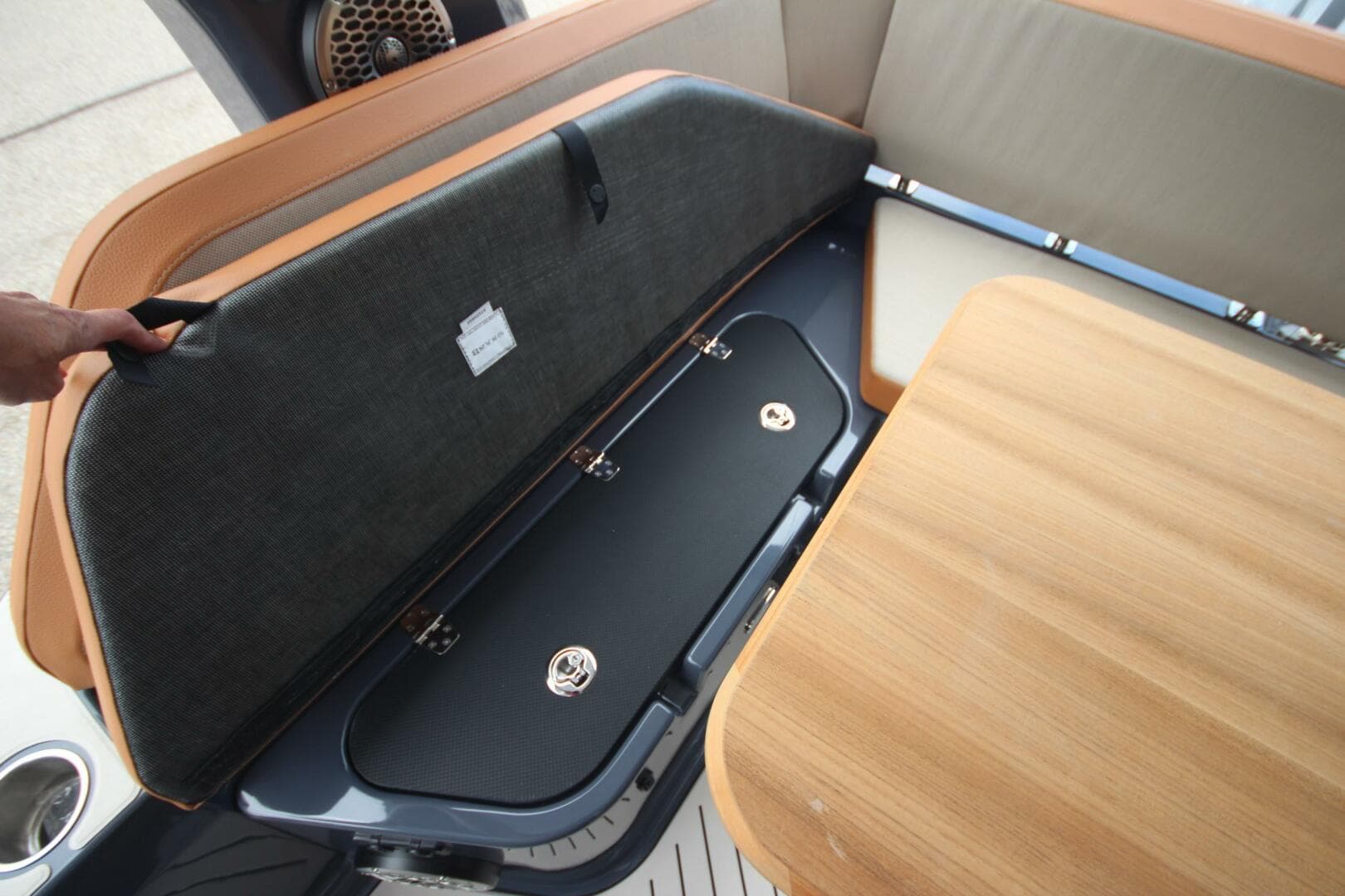 2024 Zodiac Medline 9 NEO