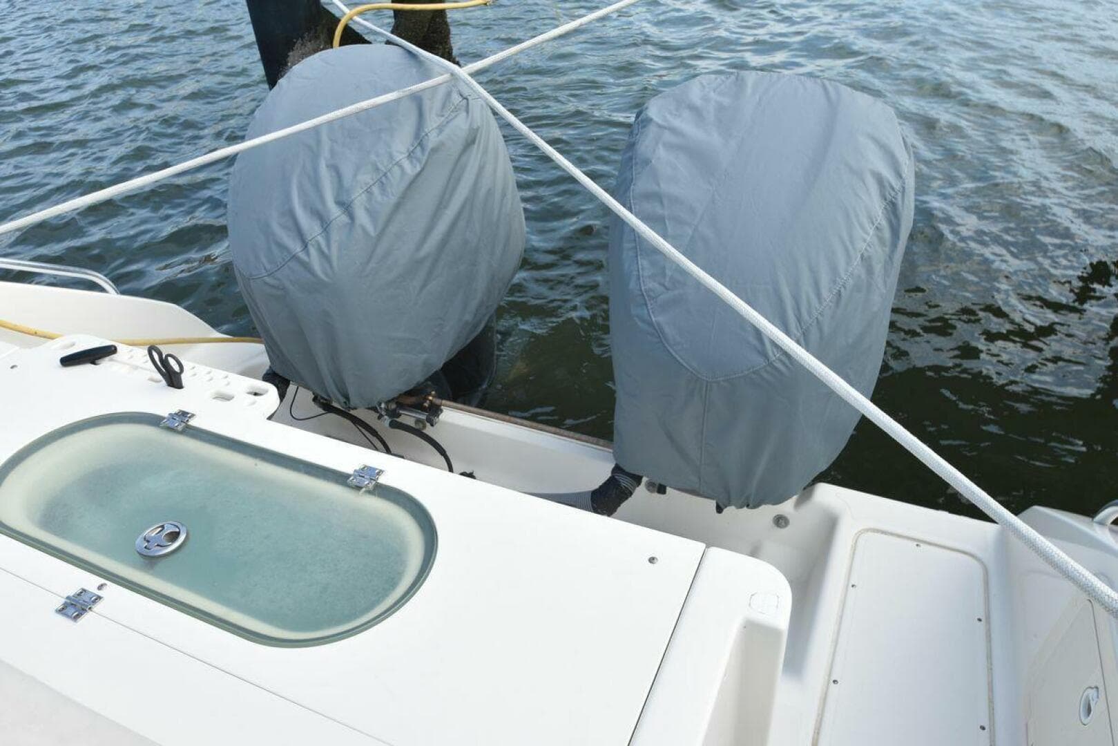 2005 Pursuit 3070 Offshore Express