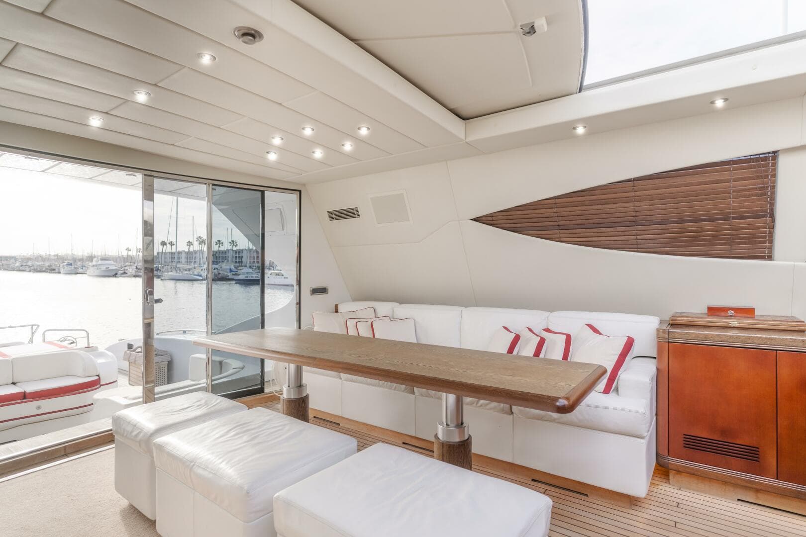 2004 Mangusta 105 Sport