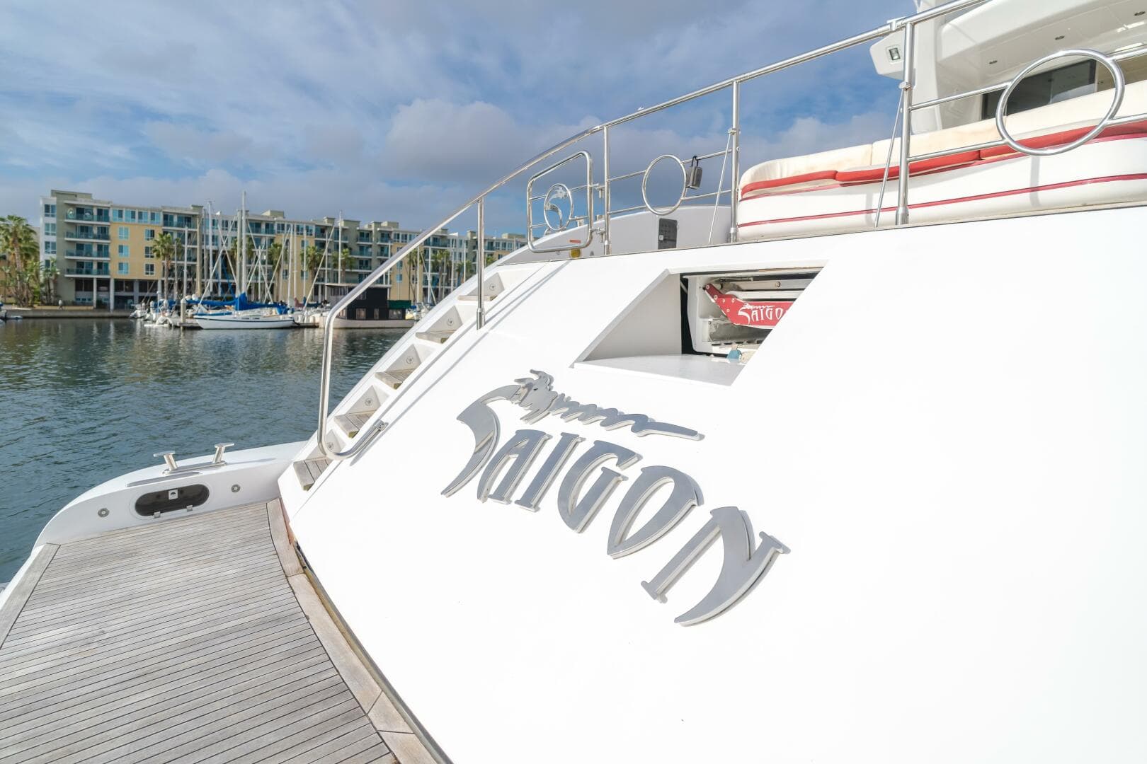 2004 Mangusta 105 Sport