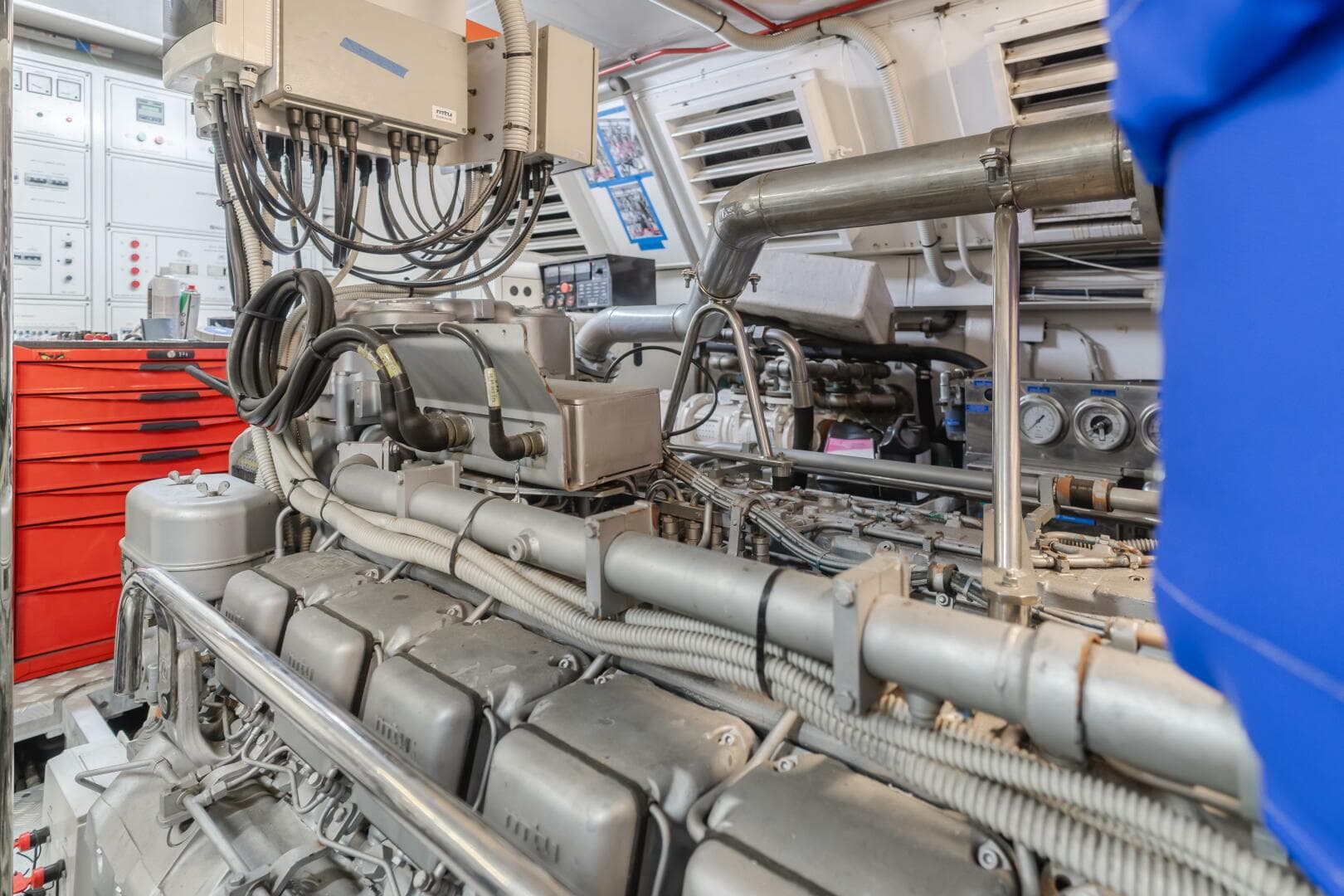 2004 Mangusta 105 Sport