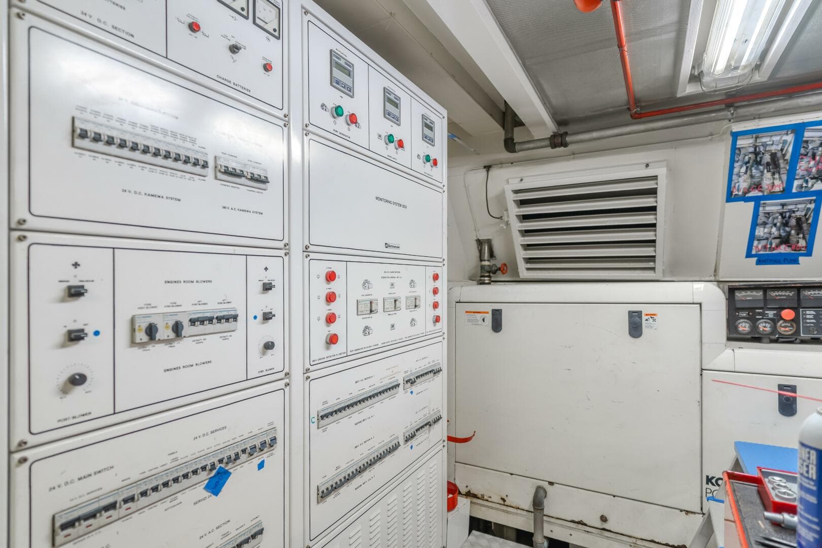 2004 Mangusta 105 Sport