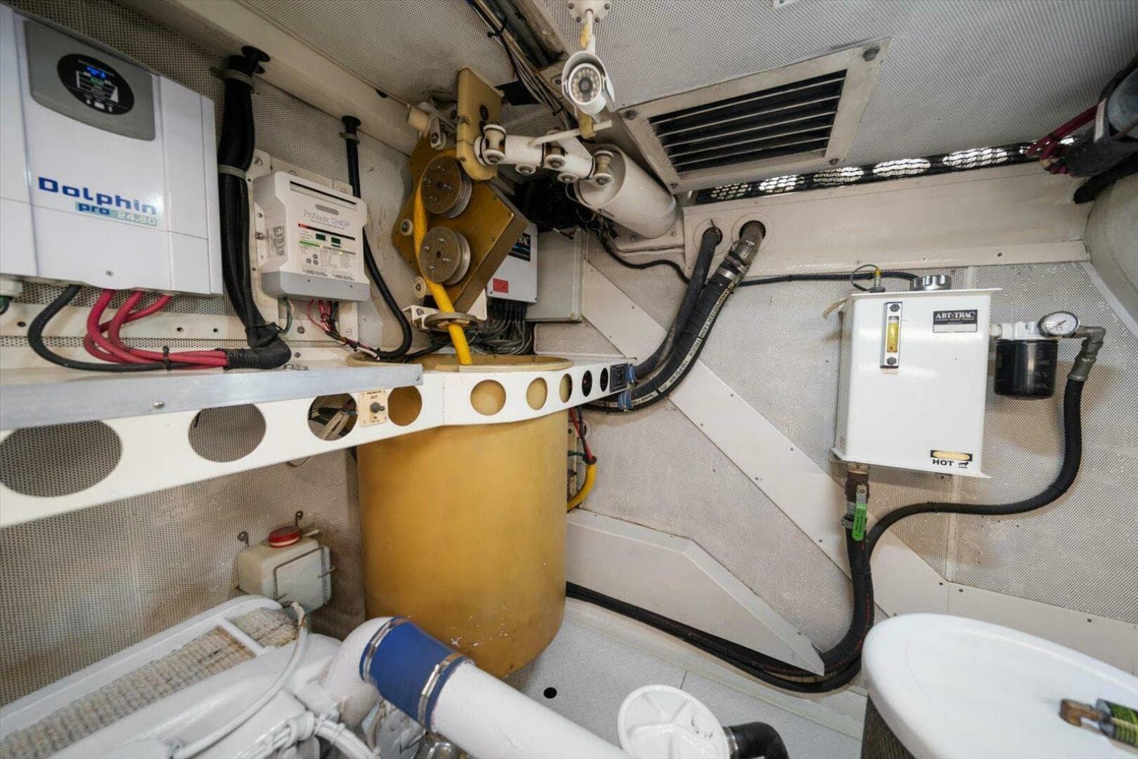 1997 Lazzara Yachts EB 76