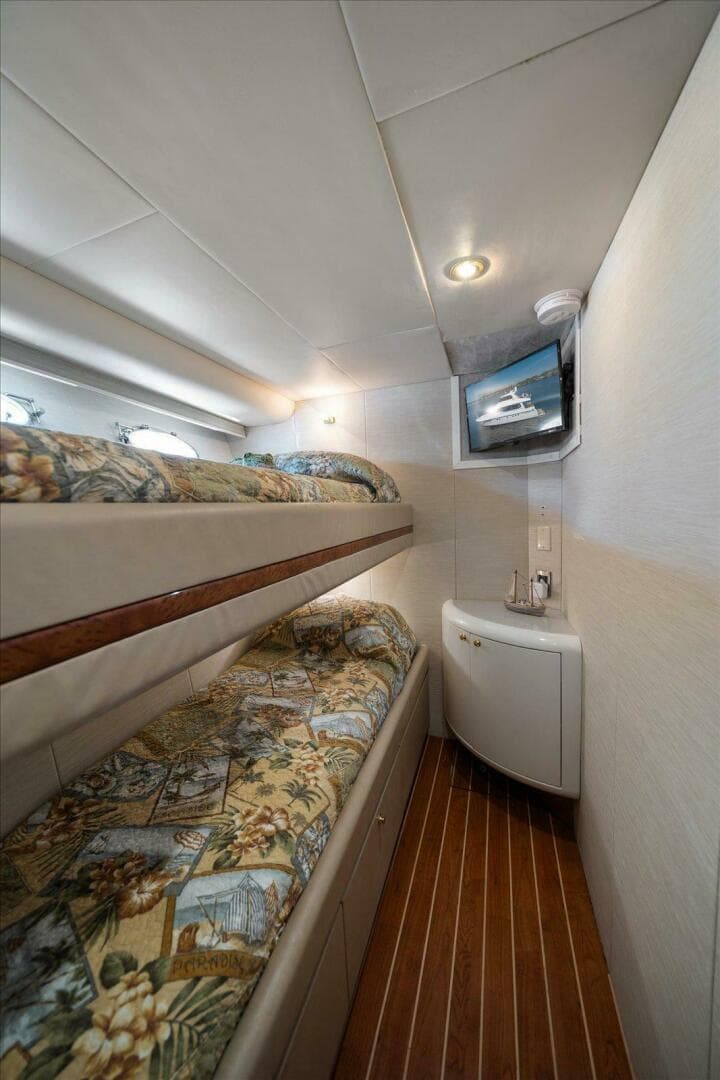1997 Lazzara Yachts EB 76