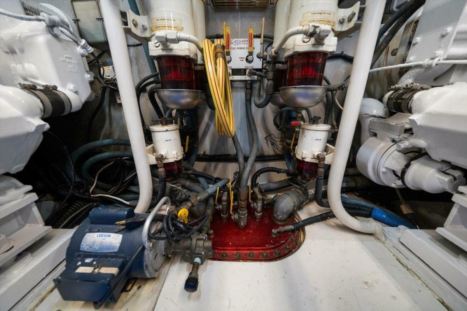 1997 Lazzara Yachts EB 76