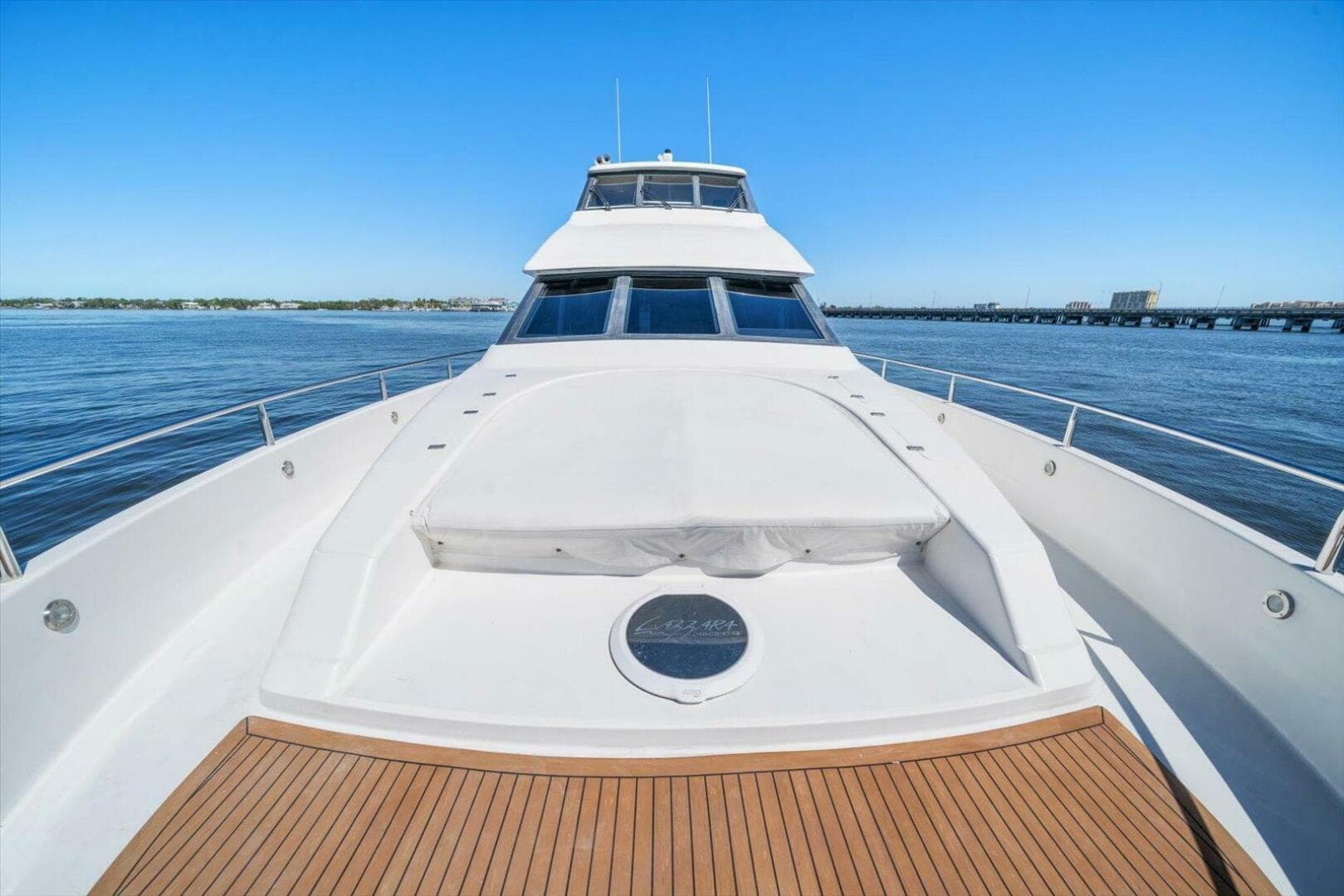 1997 Lazzara Yachts EB 76