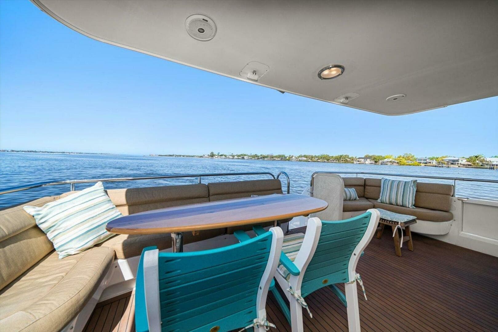 1997 Lazzara Yachts EB 76