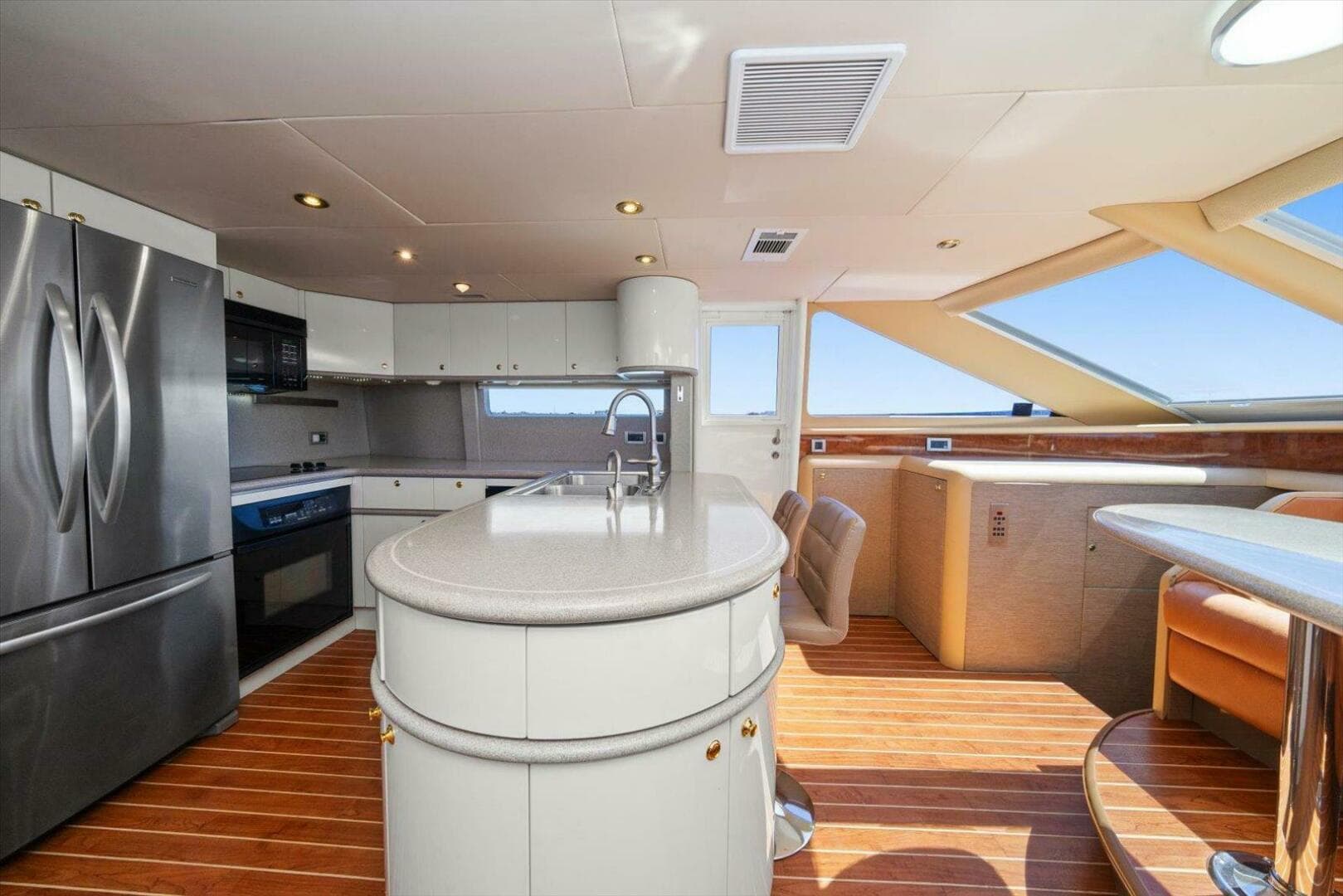 1997 Lazzara Yachts EB 76