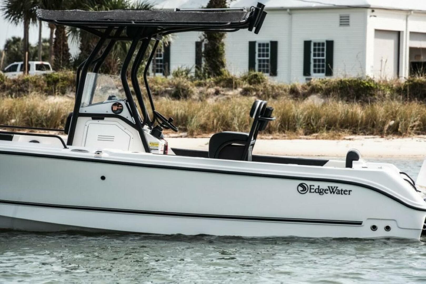 2025 Edgewater 208CC