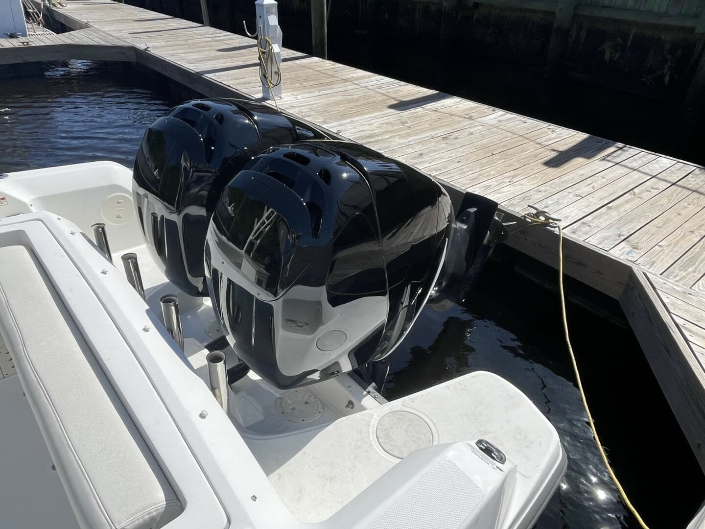 2016 Boston Whaler 270 Vantage