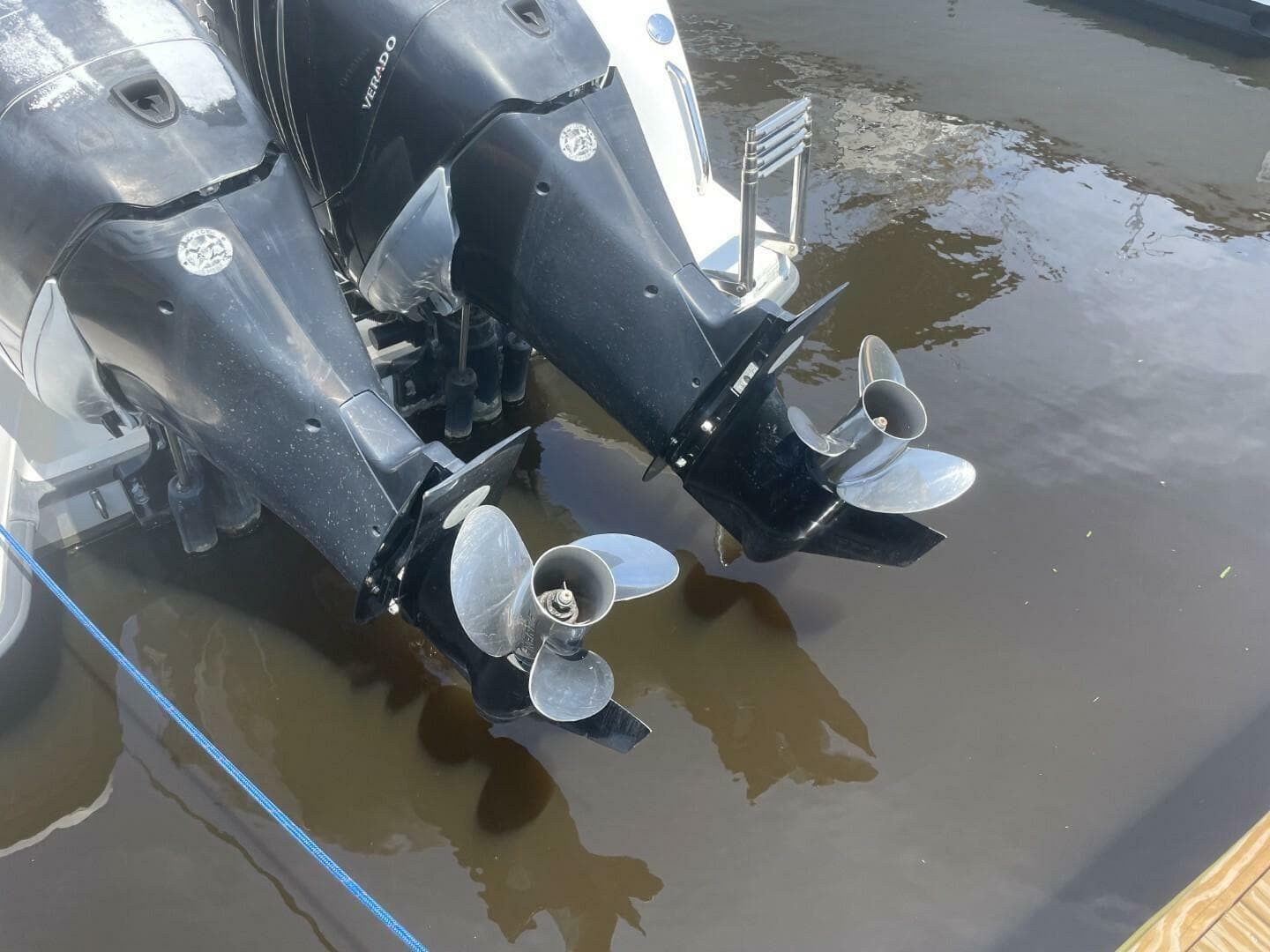 2016 Boston Whaler 270 Vantage