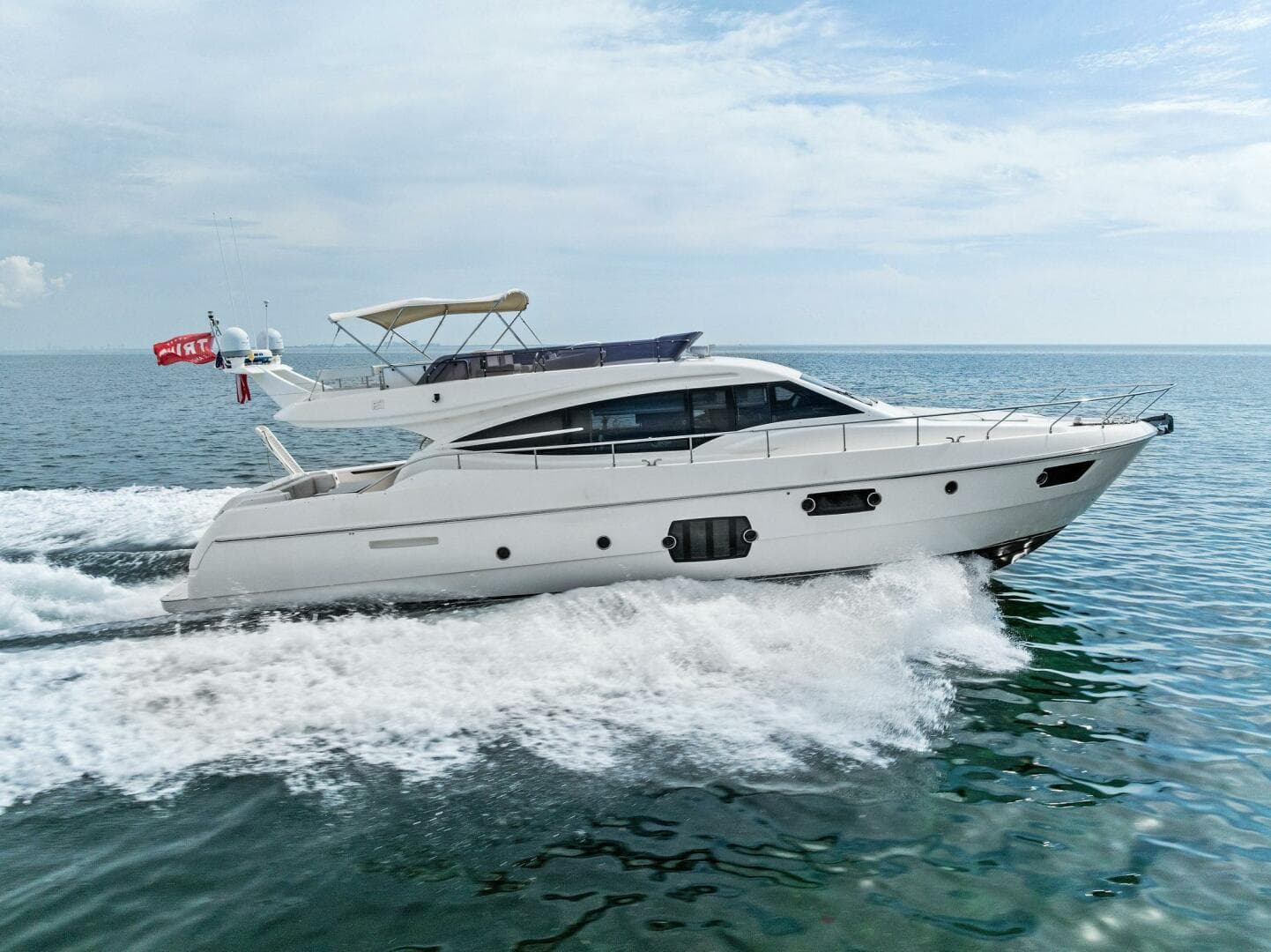 2013 Ferretti Yachts 620