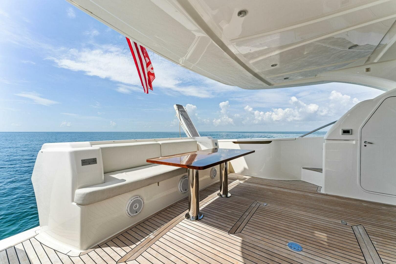 2013 Ferretti Yachts 620