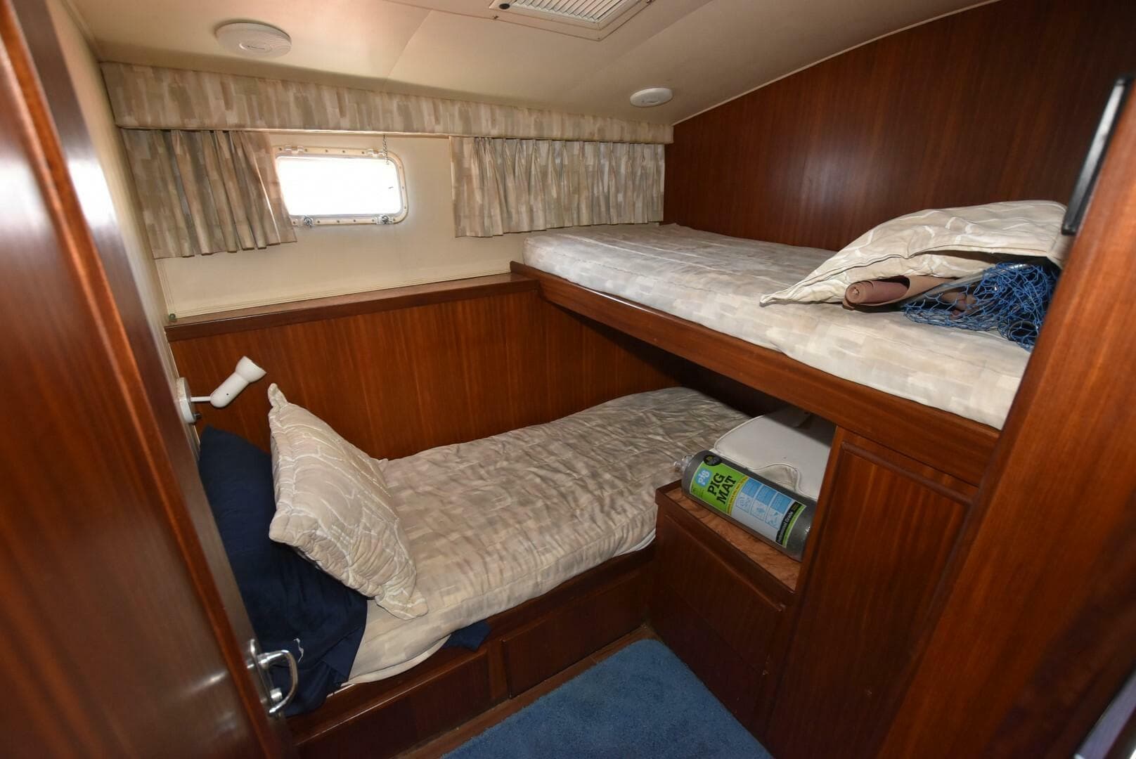 1988 Hatteras 48 Convertible