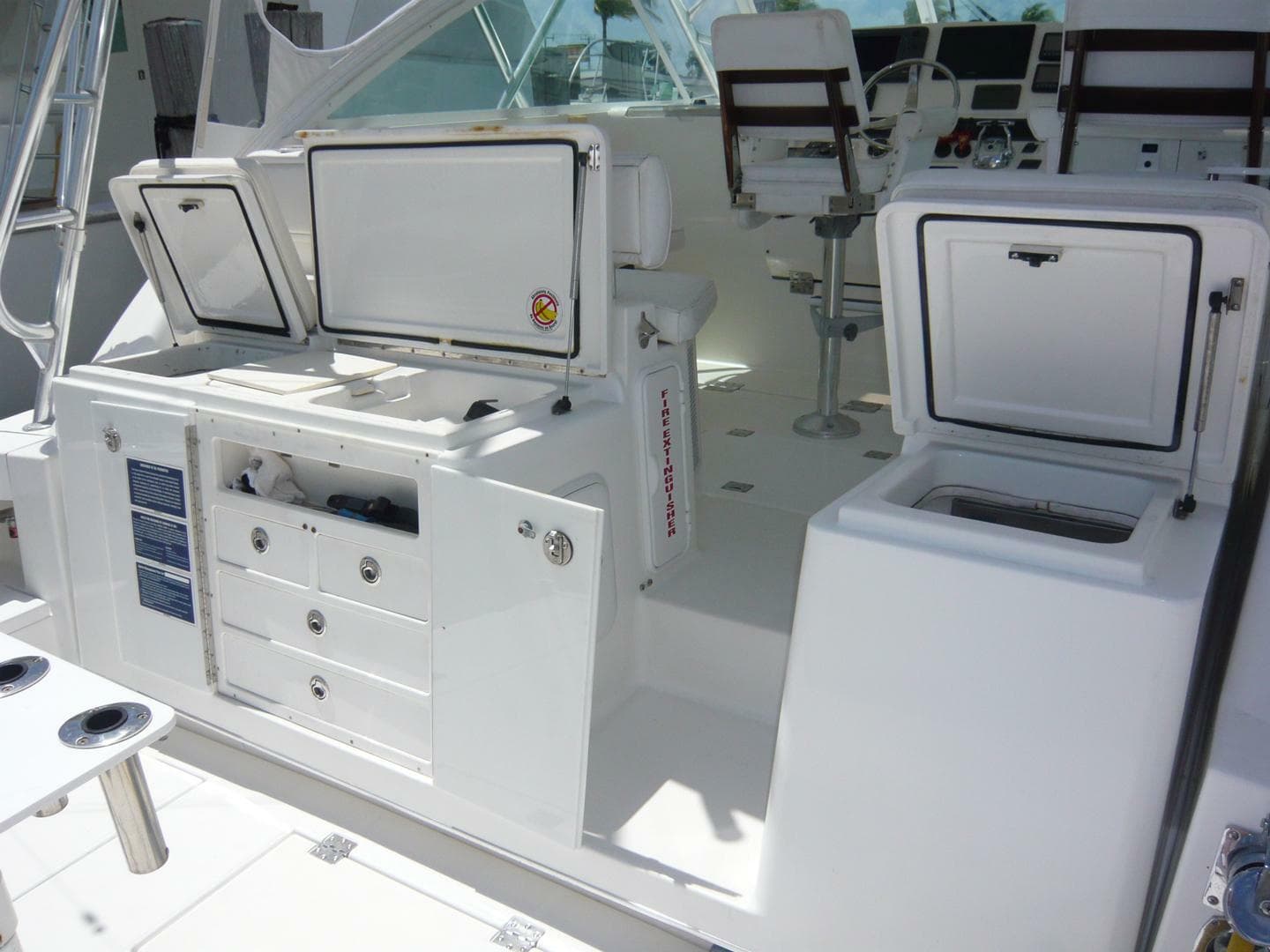 2004 Rampage 38 Express