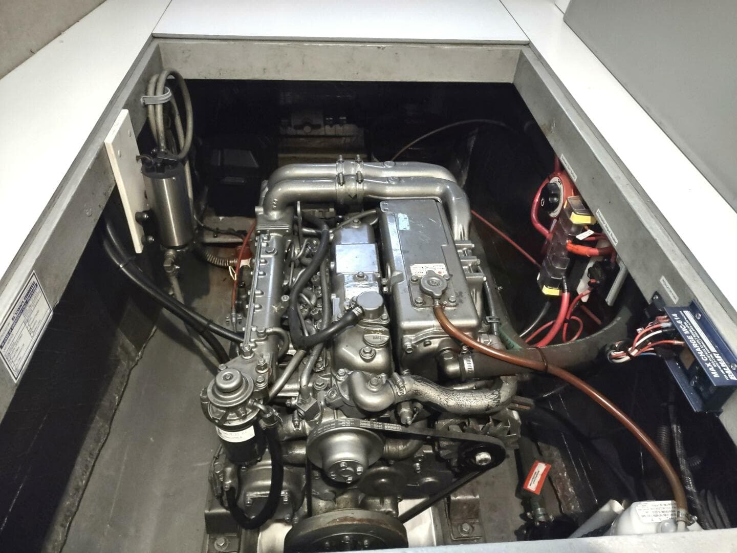 2002 Endeavour Catamaran Trawlercat 36