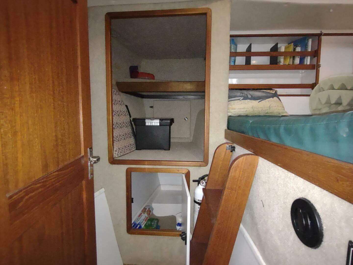 2002 Endeavour Catamaran Trawlercat 36