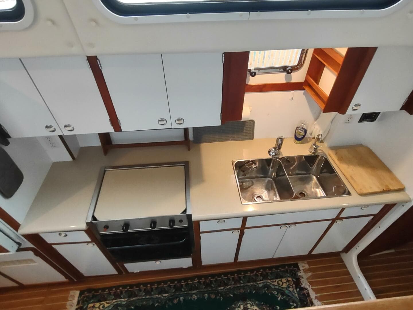 2002 Endeavour Catamaran Trawlercat 36