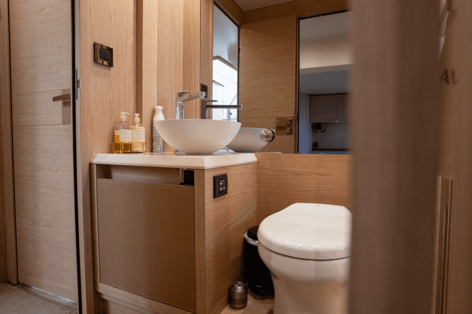 2019 Monte Carlo Yachts MC6