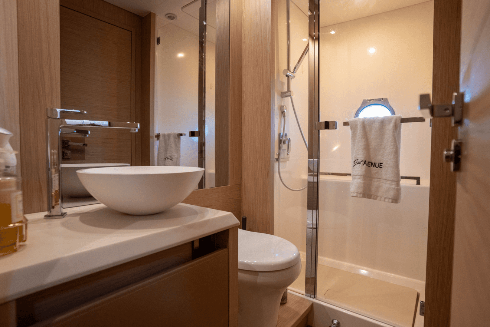 2019 Monte Carlo Yachts MC6