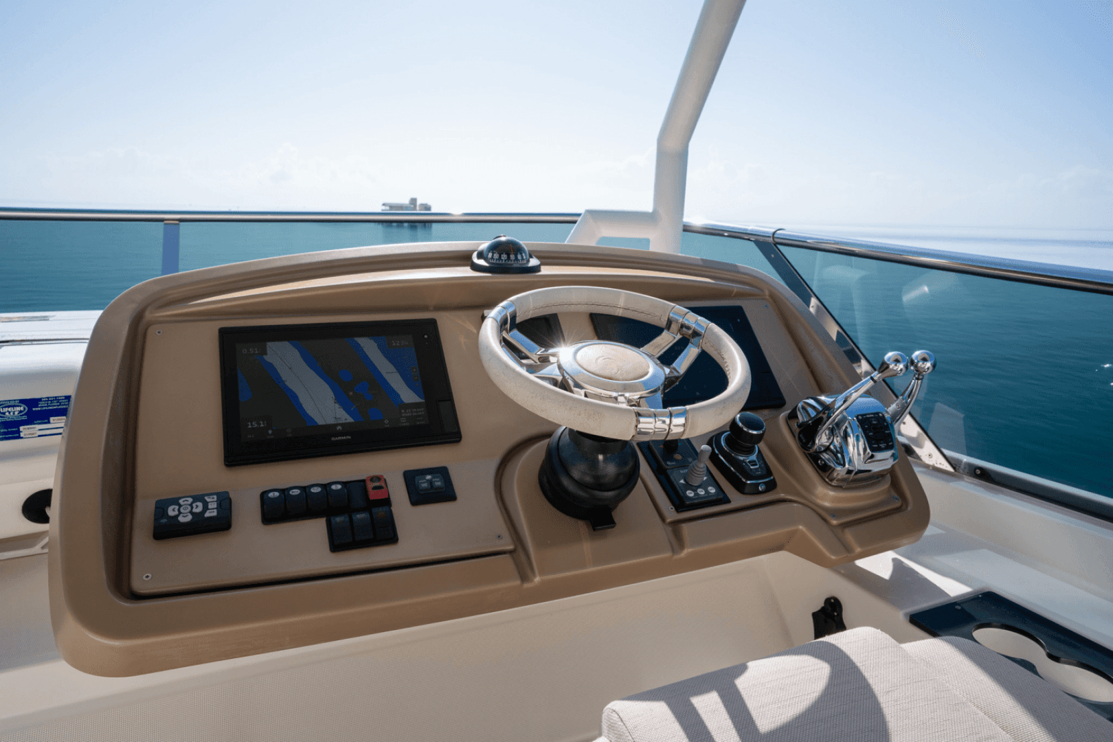 2019 Monte Carlo Yachts MC6