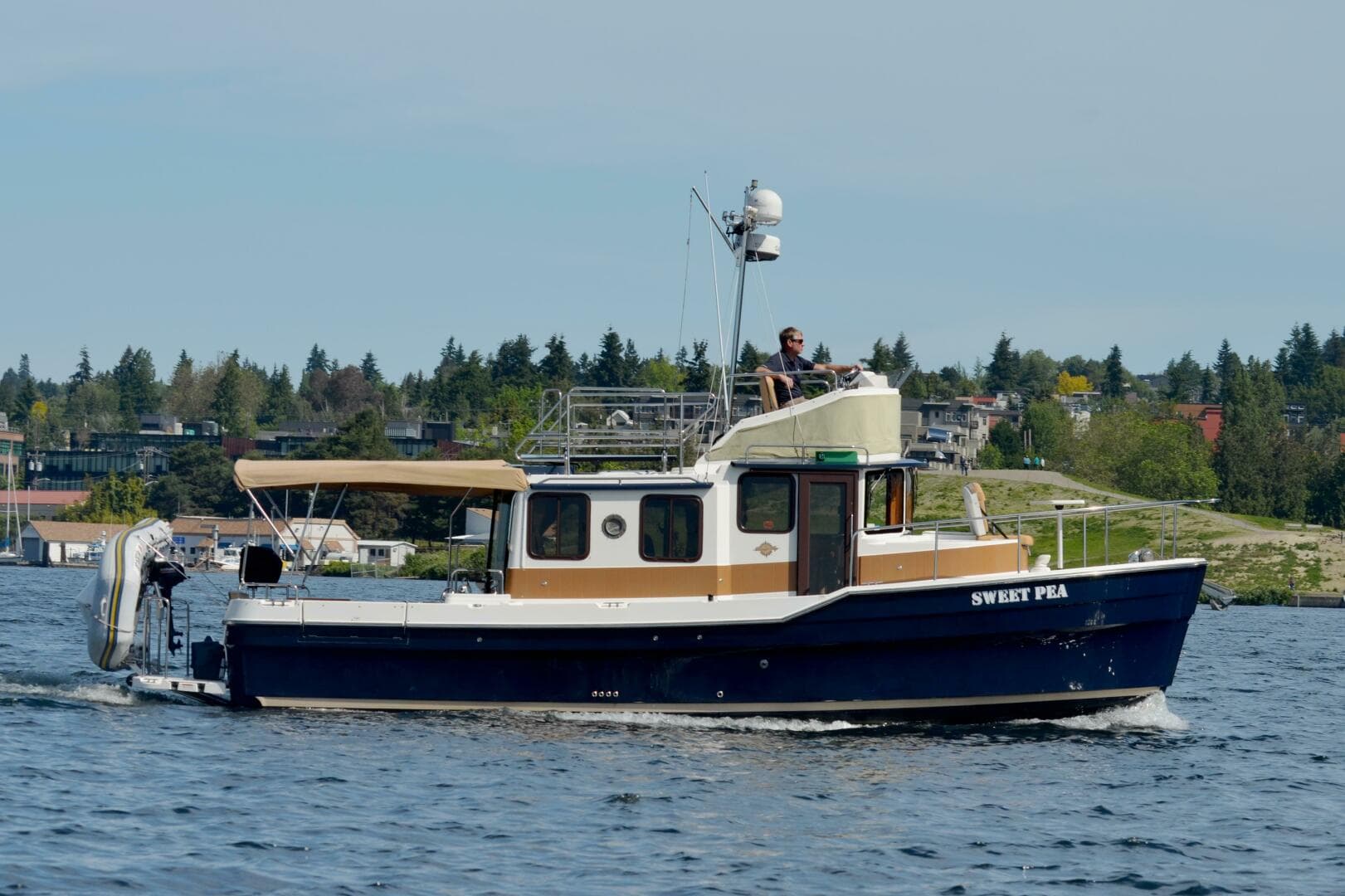 2013 Ranger Tugs R-31 CB