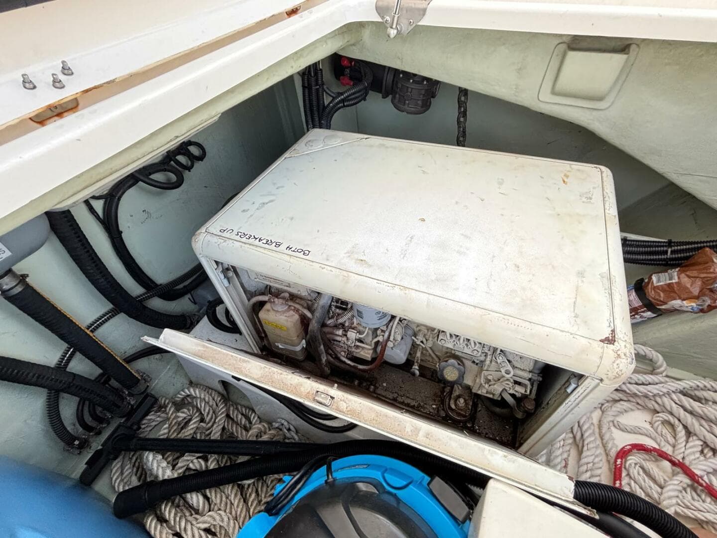 2019-leopard-40-sail-9726073-20250325073414983-1_XLARGE.jpg